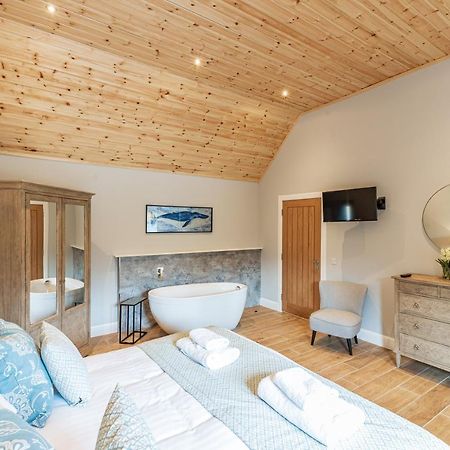 Osprey Lodge 1 With Hot Tub Newton Stewart Zewnętrze zdjęcie