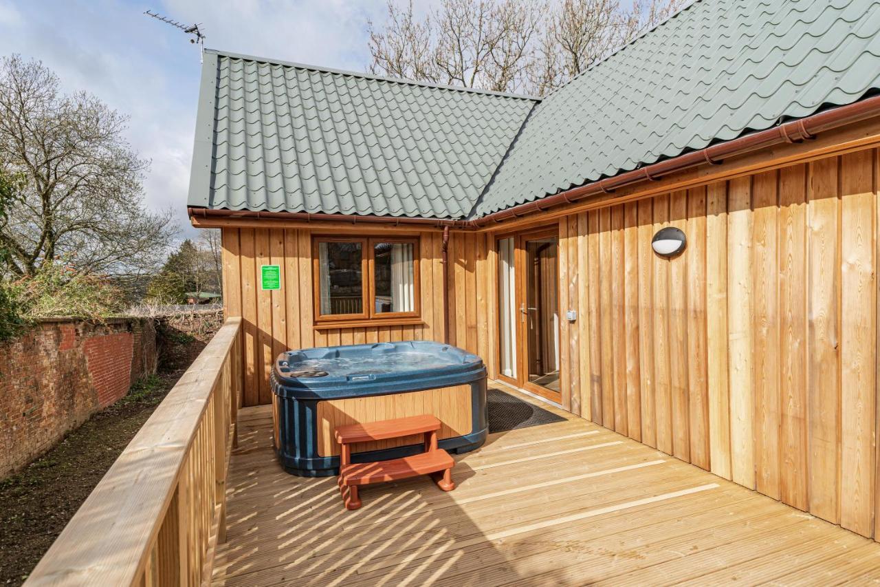 Osprey Lodge 1 With Hot Tub Newton Stewart Zewnętrze zdjęcie