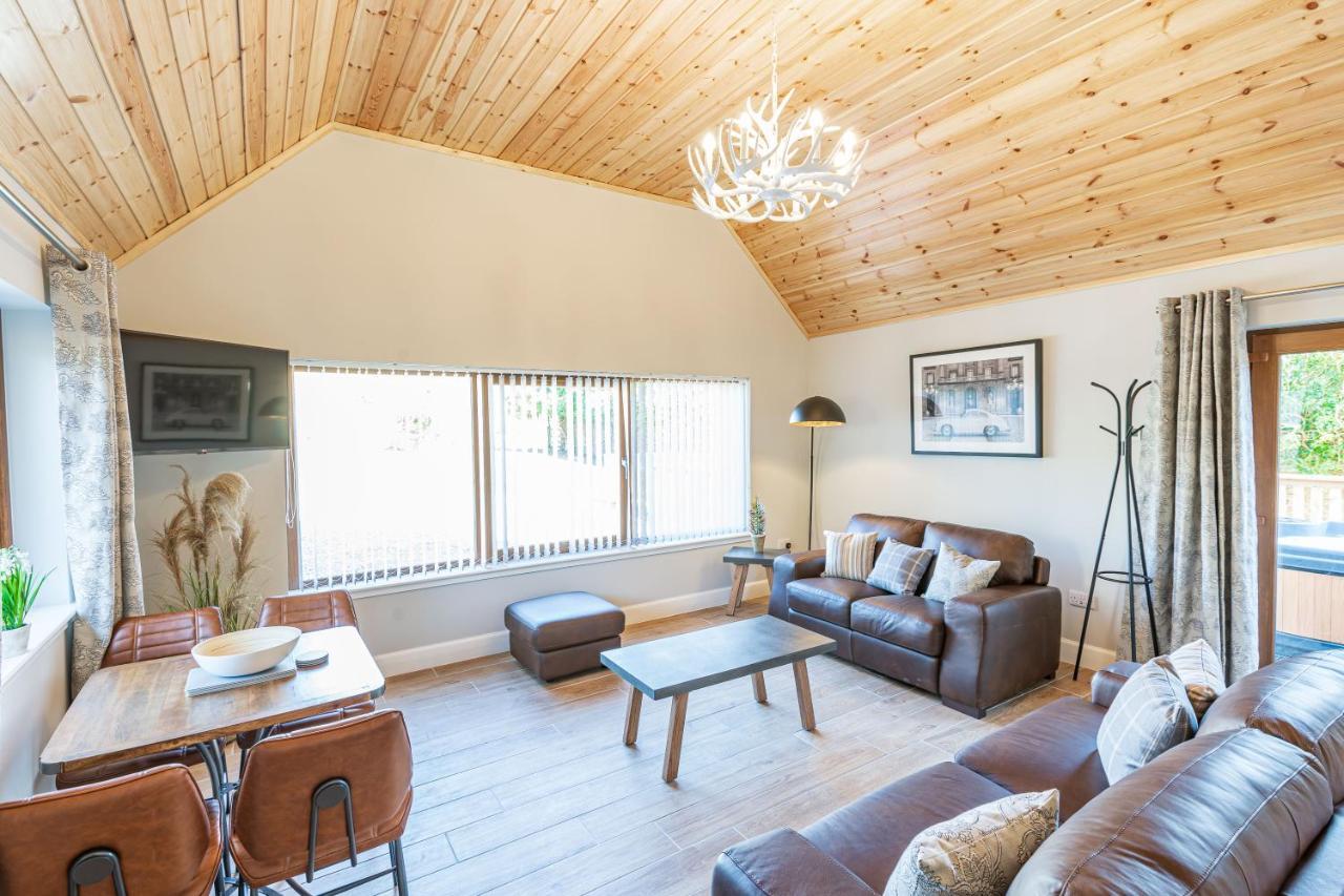 Osprey Lodge 1 With Hot Tub Newton Stewart Zewnętrze zdjęcie